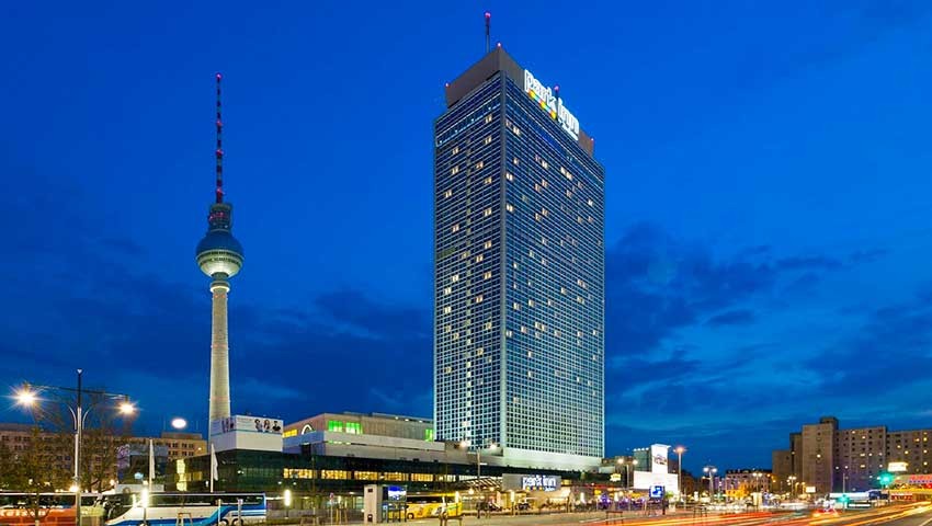 4**** Hotel Park inn Radisson Alexanderplatz